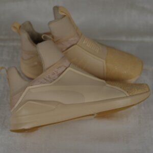 PUMA WOMENS 8.5 RUNNING SHOES SNEAKERS